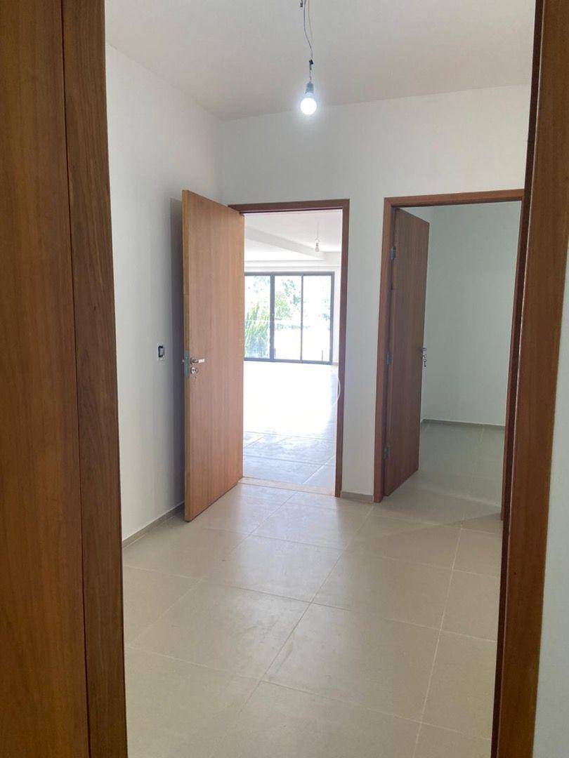 Casa de Condomínio à venda com 3 quartos, 288m² - Foto 4