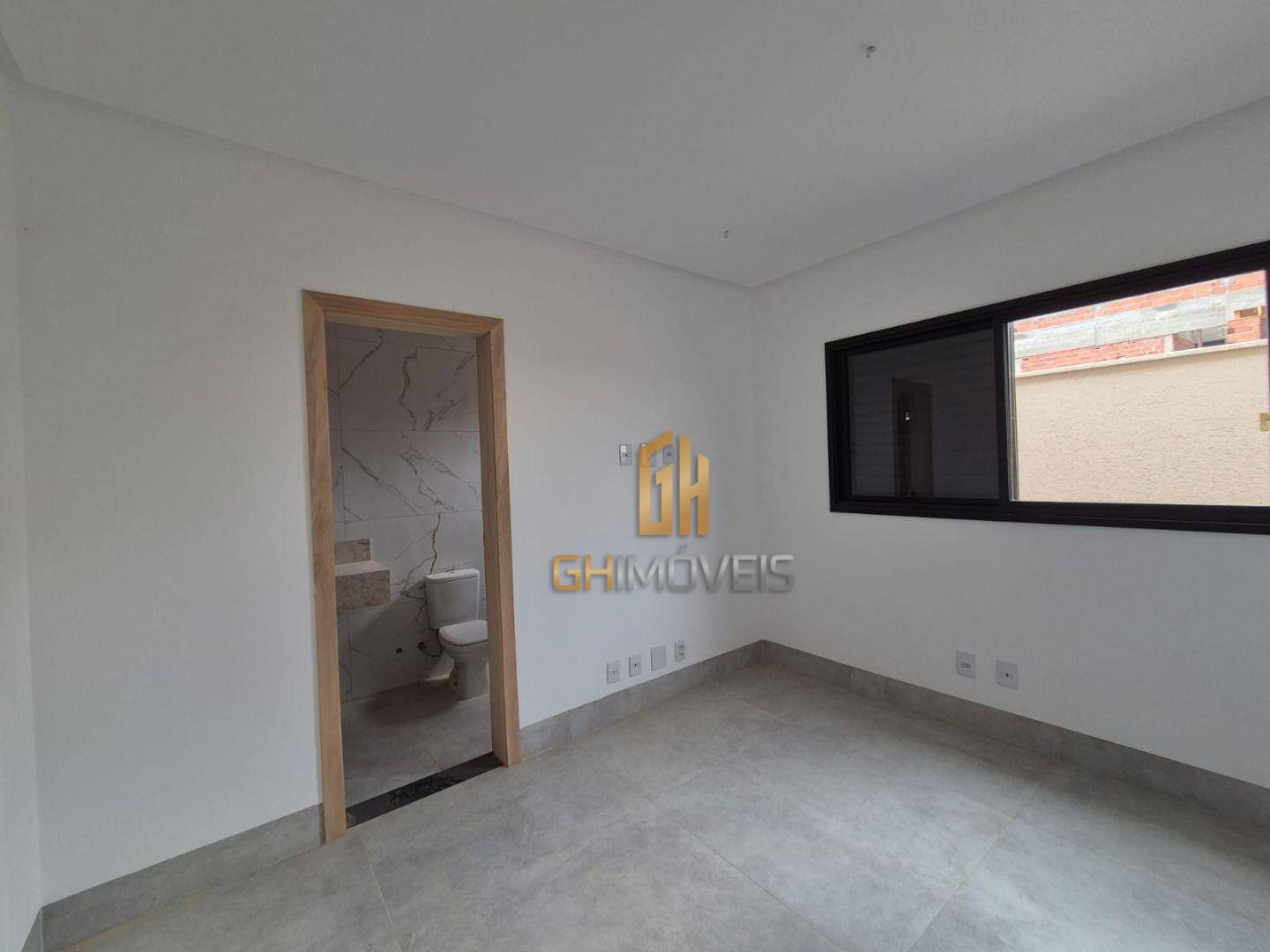 Casa de Condomínio à venda com 4 quartos, 218m² - Foto 35