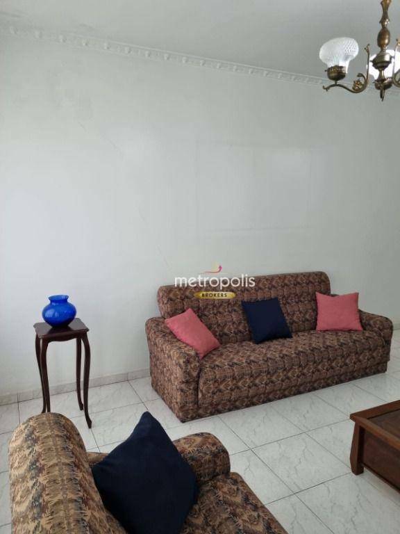 Casa à venda com 3 quartos, 190m² - Foto 2