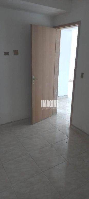 Apartamento à venda com 2 quartos, 40m² - Foto 7