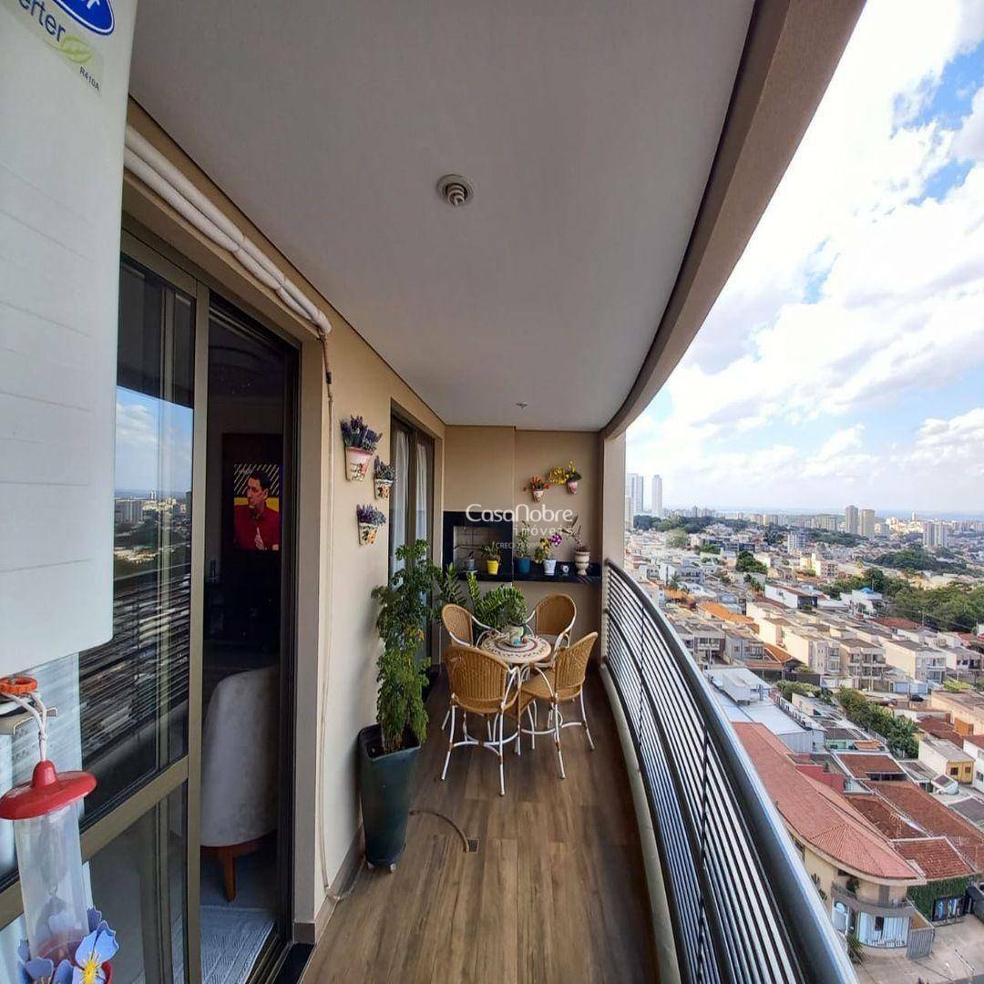 Apartamento à venda com 3 quartos, 137m² - Foto 2