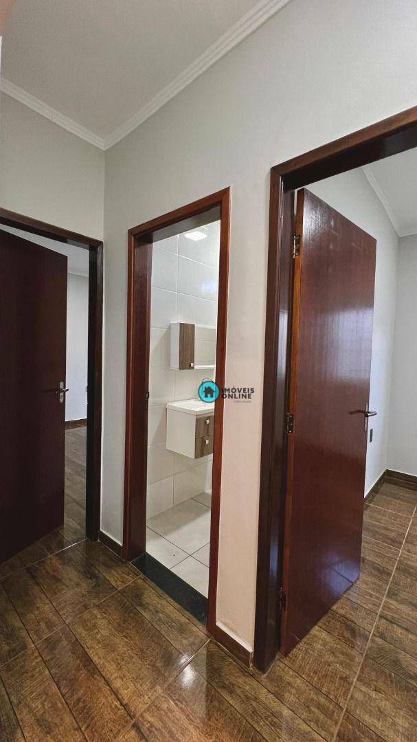 Casa à venda com 3 quartos, 135m² - Foto 8