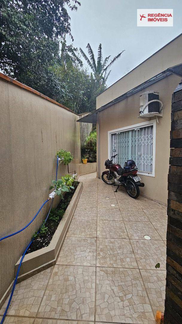 Casa à venda com 3 quartos, 160m² - Foto 27