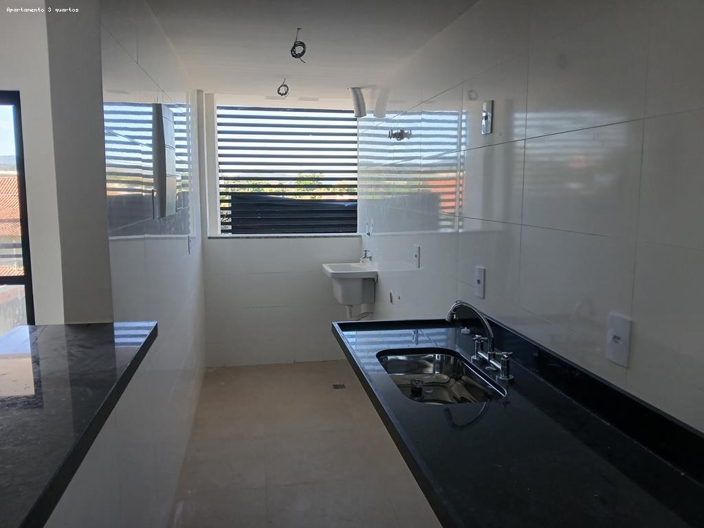 Apartamento à venda com 2 quartos, 69m² - Foto 3