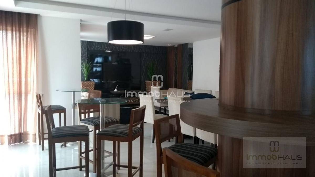 Apartamento à venda com 3 quartos, 132m² - Foto 5