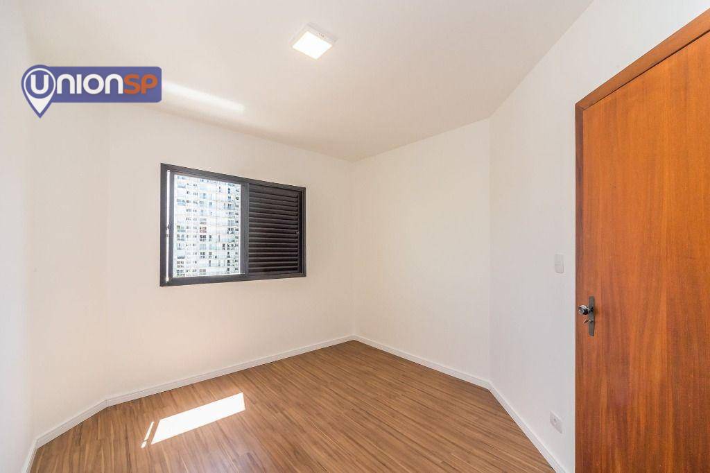 Apartamento à venda com 3 quartos, 112m² - Foto 7