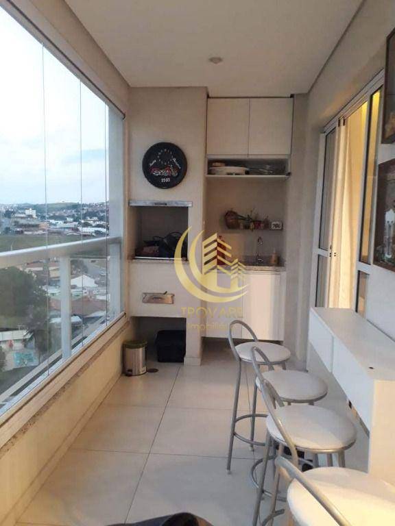 Apartamento à venda com 3 quartos, 90m² - Foto 3