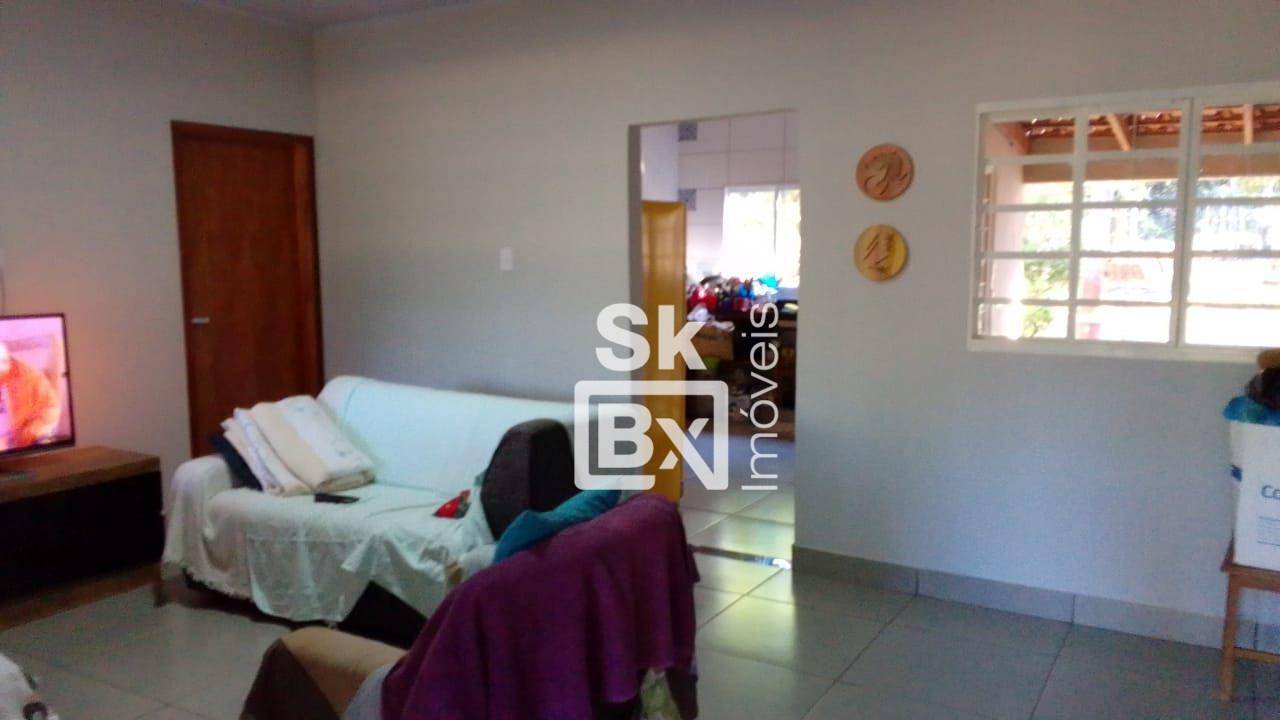 Chácara à venda com 5 quartos, 200m² - Foto 24