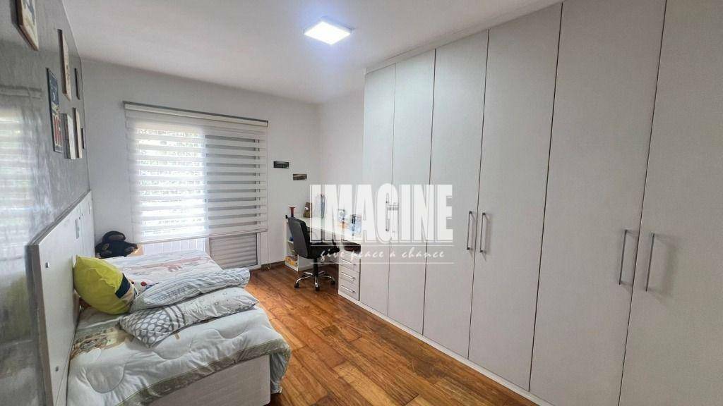 Sobrado para alugar com 3 quartos, 200m² - Foto 15