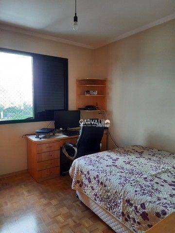 Apartamento à venda com 4 quartos, 130m² - Foto 13