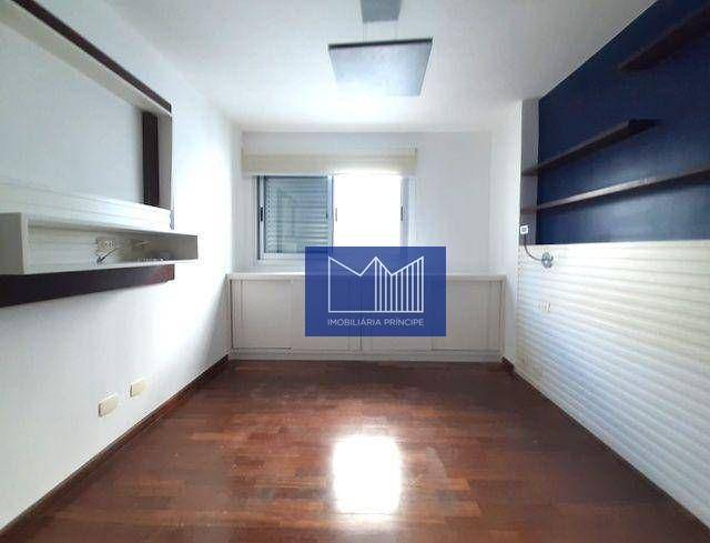 Apartamento para alugar com 3 quartos, 140m² - Foto 25