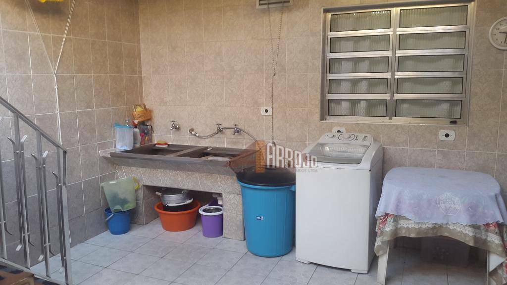 Sobrado à venda com 3 quartos, 225m² - Foto 23