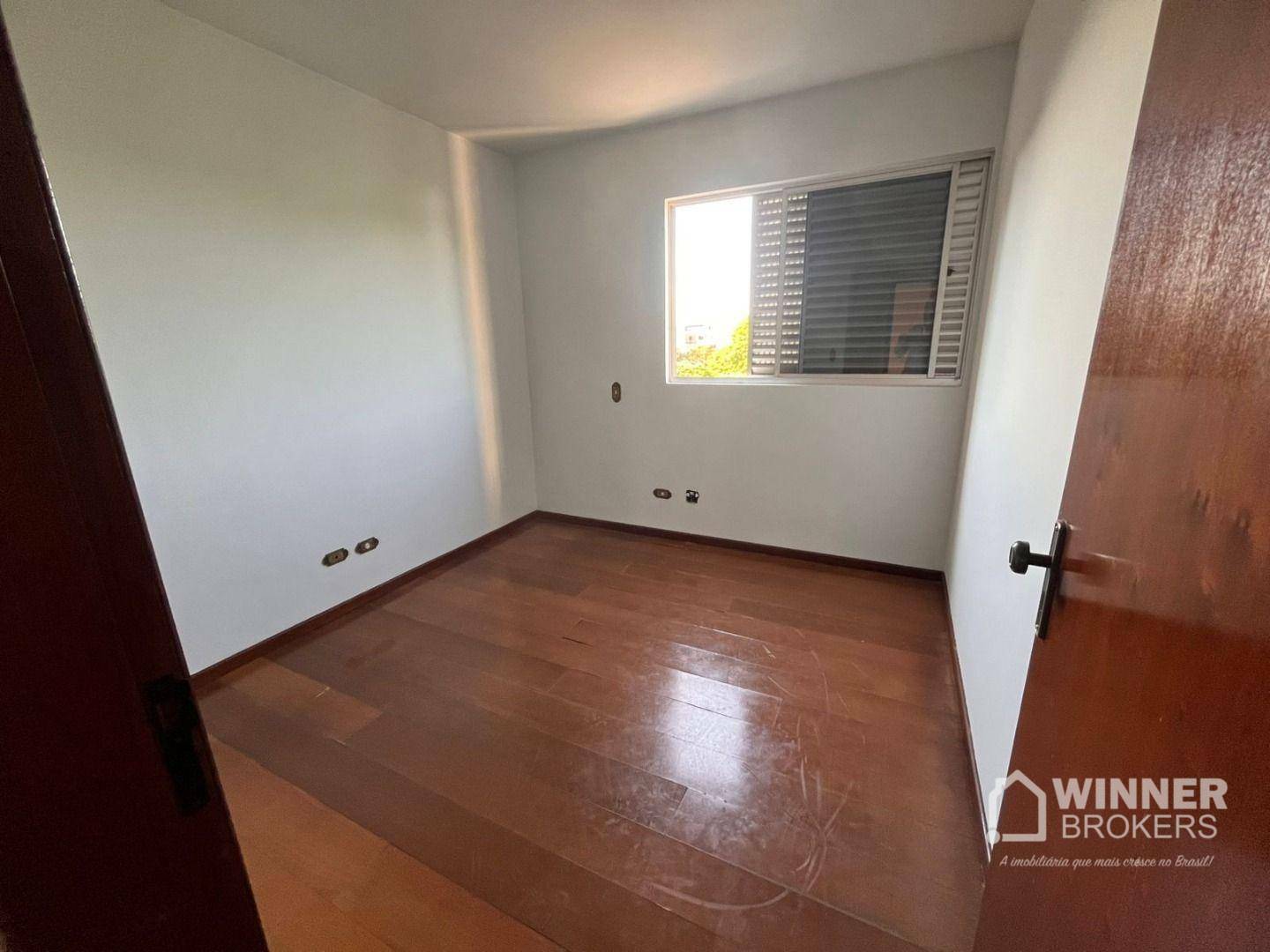 Apartamento à venda com 4 quartos, 124m² - Foto 2