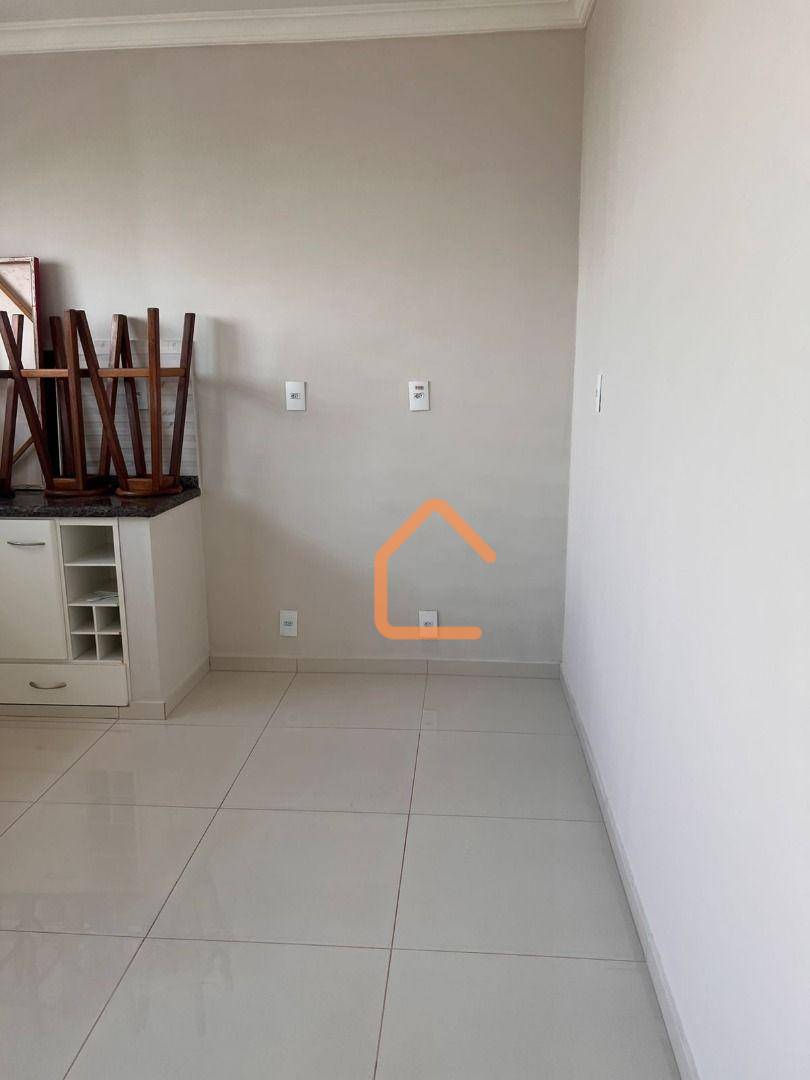 Casa à venda com 4 quartos, 352m² - Foto 27