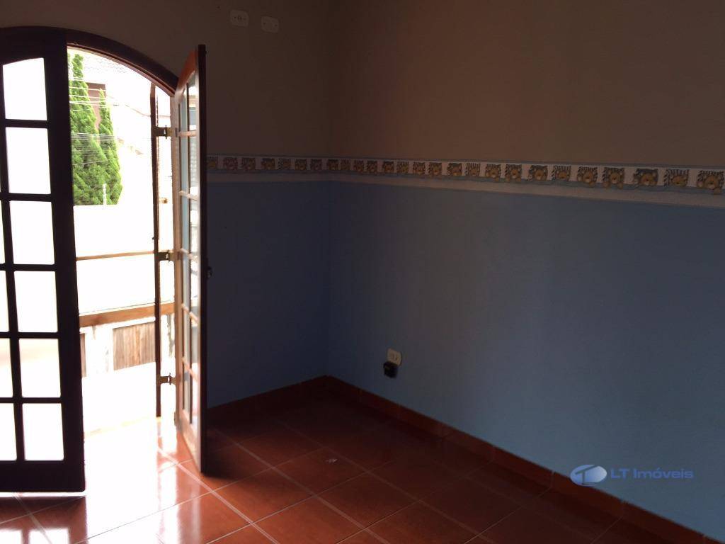 Sobrado para alugar com 3 quartos, 160m² - Foto 33