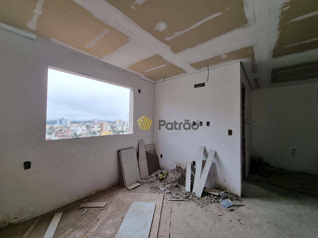 Apartamento à venda com 2 quartos, 137m² - Foto 28