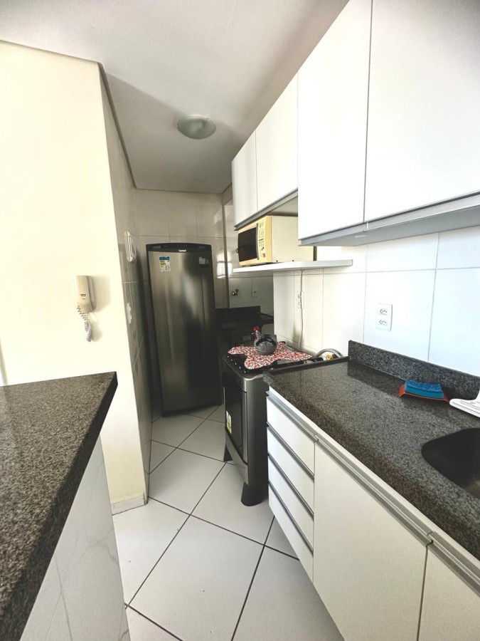 Apartamento à venda com 2 quartos, 90m² - Foto 3