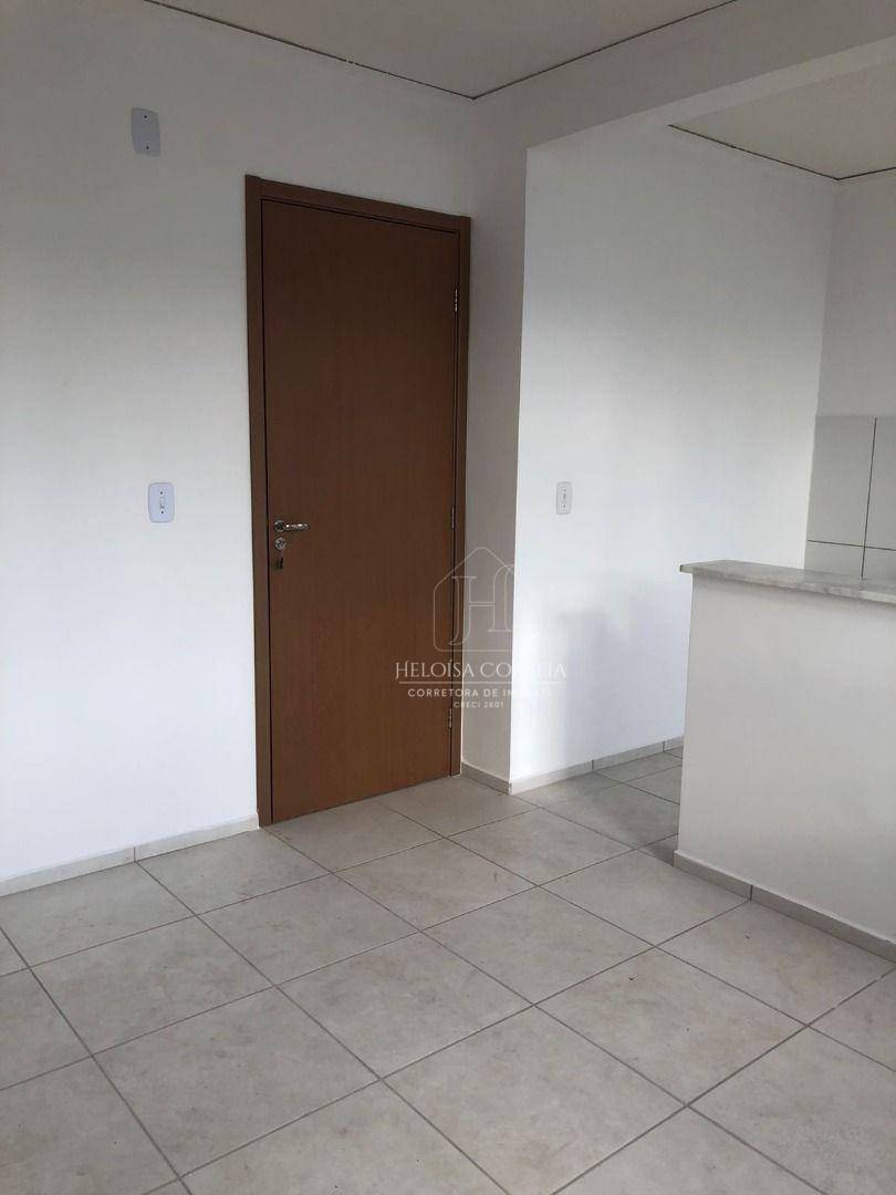 Apartamento para alugar com 2 quartos, 45m² - Foto 4