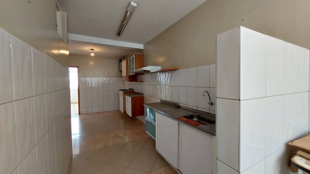 Apartamento à venda com 3 quartos, 130m² - Foto 7