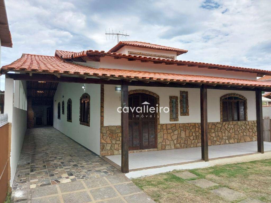 Casa de Condomínio à venda com 5 quartos, 244m² - Foto 2