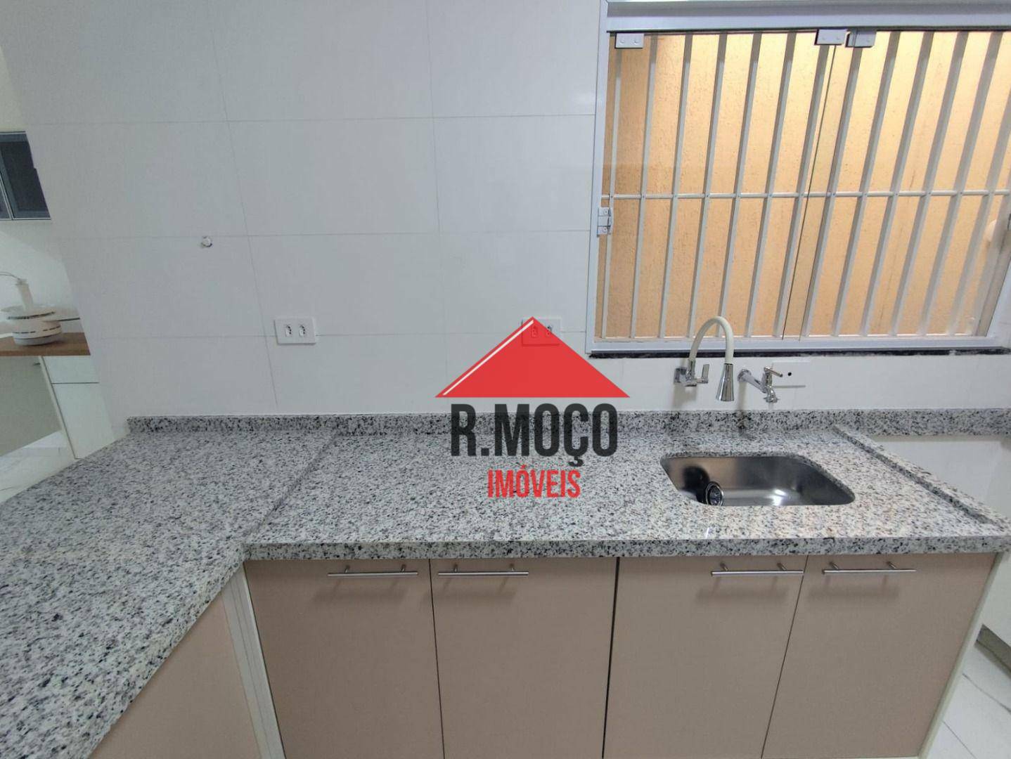 Sobrado à venda com 3 quartos, 118m² - Foto 11