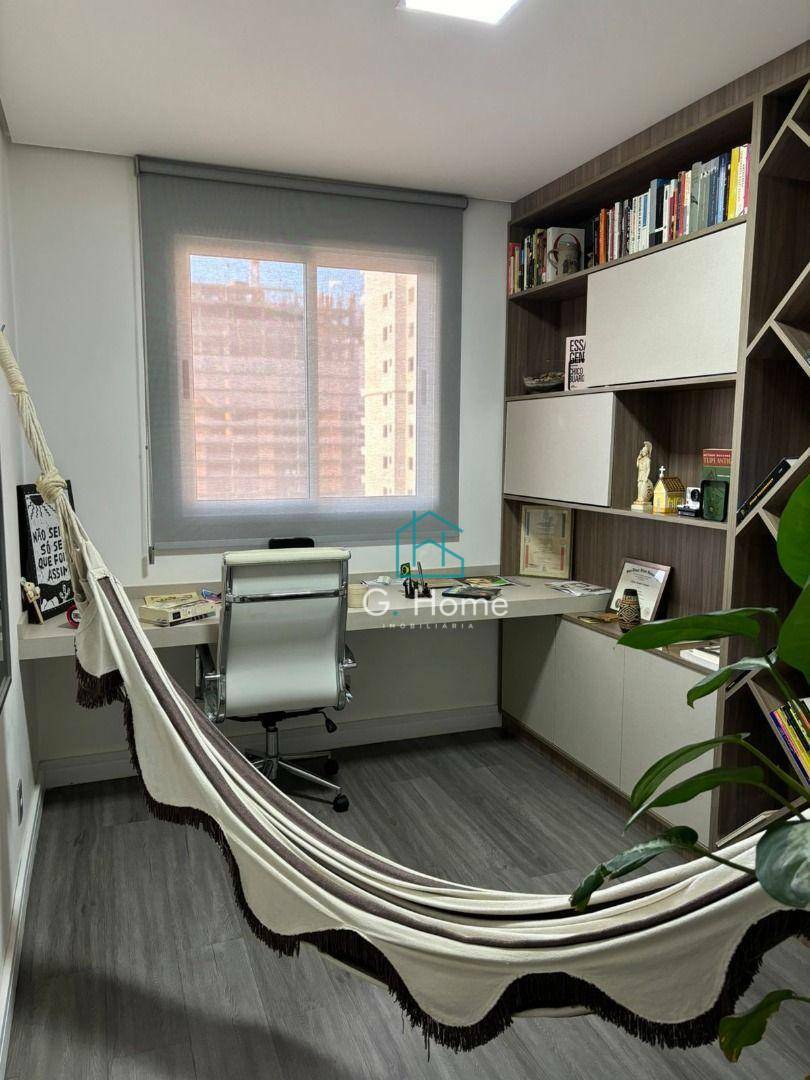 Apartamento para alugar com 2 quartos, 76m² - Foto 12