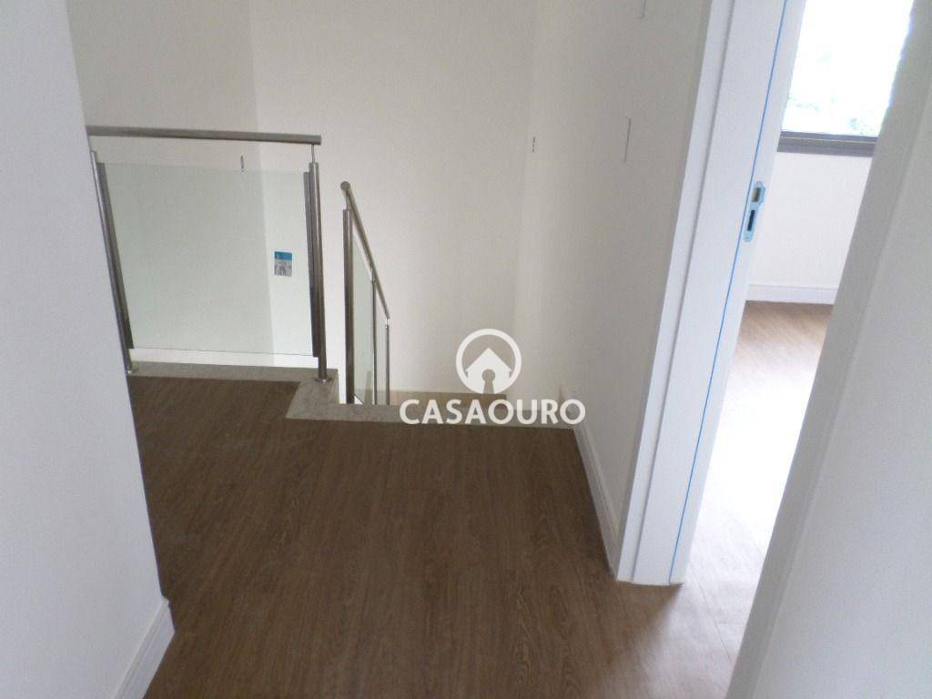 Cobertura à venda com 4 quartos, 200m² - Foto 14