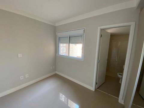 Apartamento à venda com 3 quartos, 135m² - Foto 8