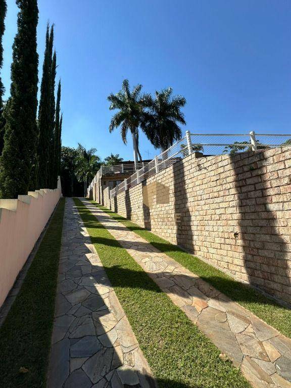 Casa de Condomínio para alugar com 4 quartos, 600m² - Foto 51