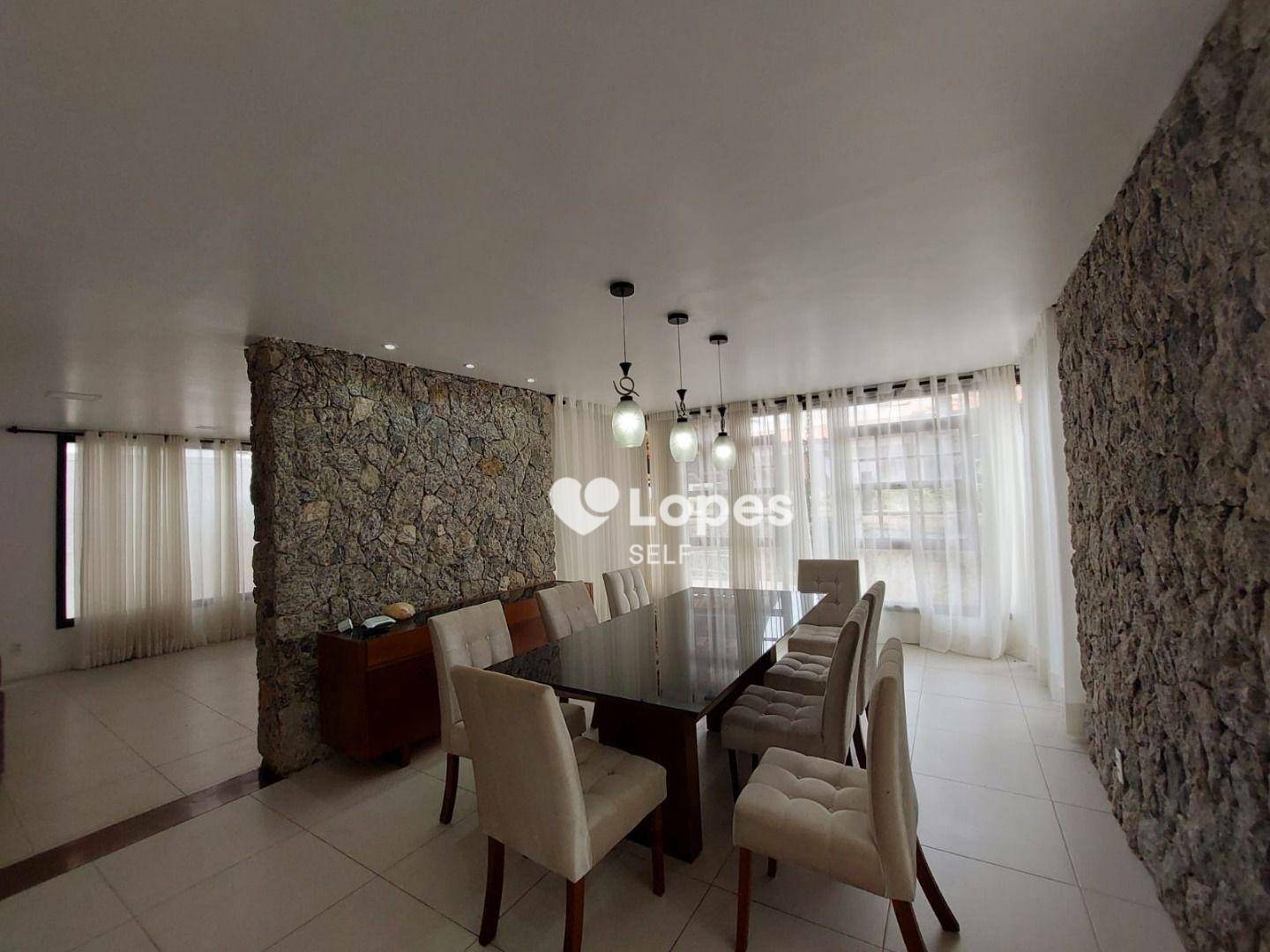 Casa à venda com 4 quartos, 361m² - Foto 13