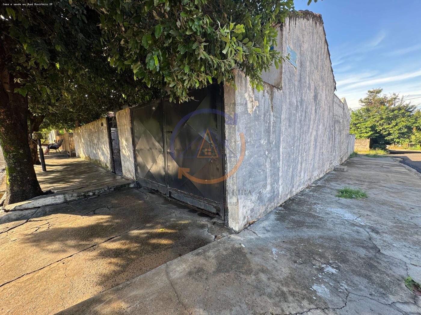 Casa à venda com 2 quartos, 247m² - Foto 3