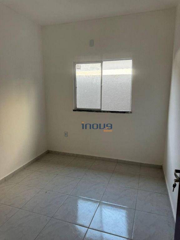 Casa à venda com 3 quartos, 93m² - Foto 4