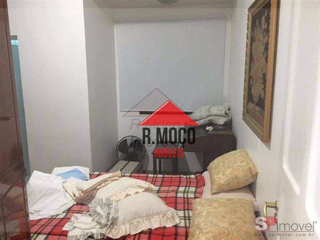 Casa à venda com 4 quartos, 200m² - Foto 4