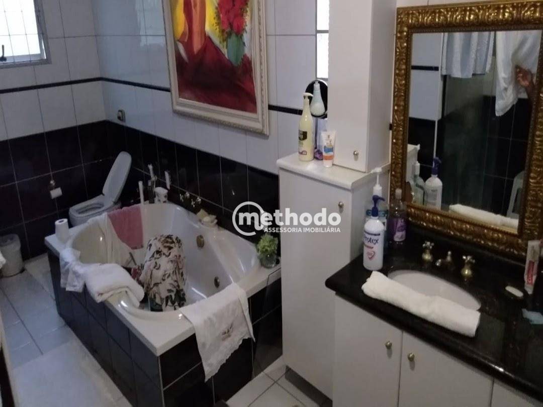 Casa à venda com 3 quartos, 263m² - Foto 17