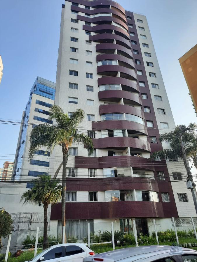 Apartamento à venda com 3 quartos, 88m² - Foto 2