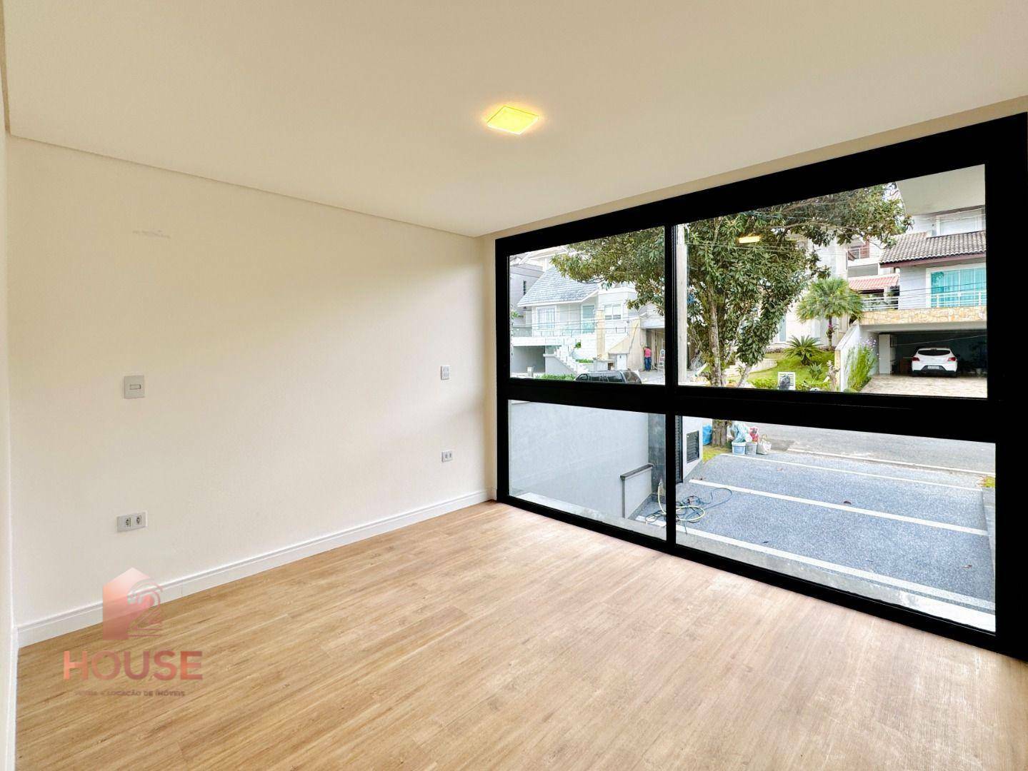 Casa de Condomínio à venda com 3 quartos, 300m² - Foto 37