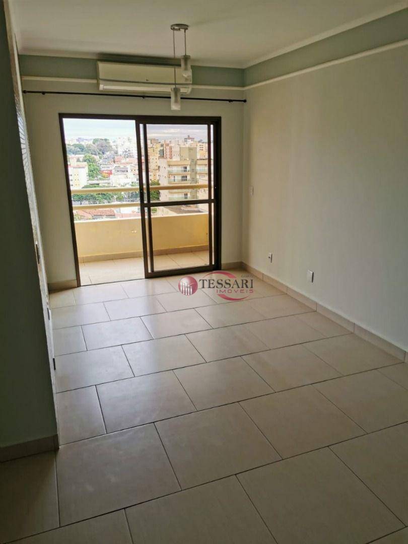 Apartamento à venda com 3 quartos, 94m² - Foto 1