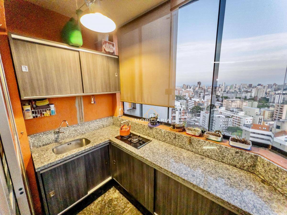 Apartamento à venda com 4 quartos, 230m² - Foto 12