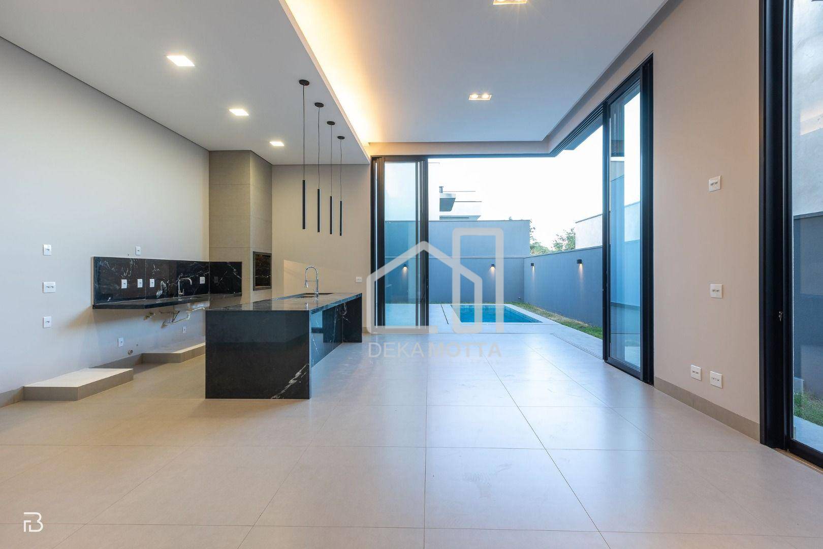 Casa de Condomínio à venda com 4 quartos, 238m² - Foto 4