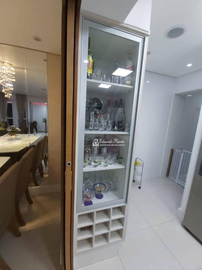 Apartamento à venda com 3 quartos, 122m² - Foto 10