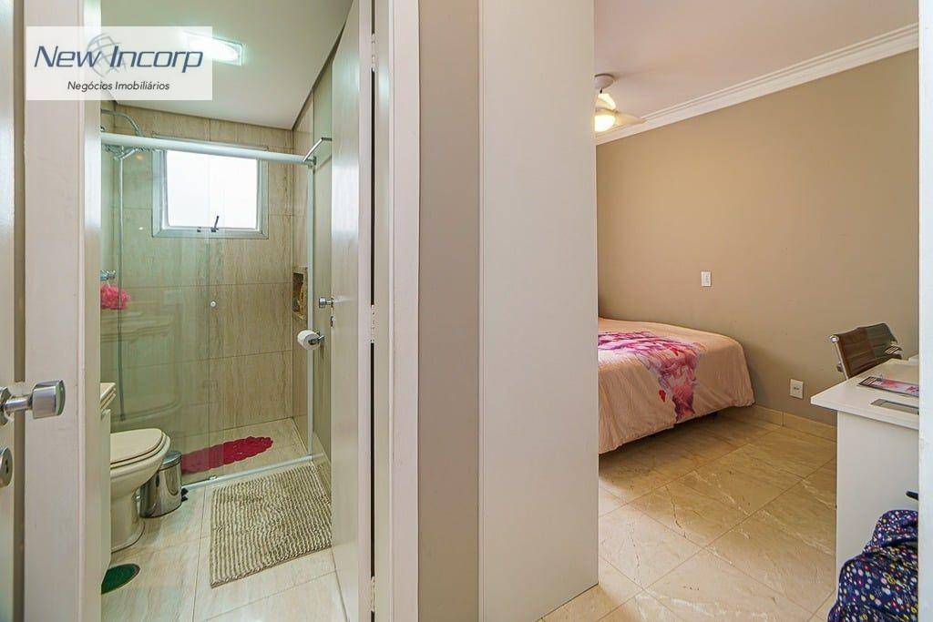 Apartamento à venda com 3 quartos, 195m² - Foto 23