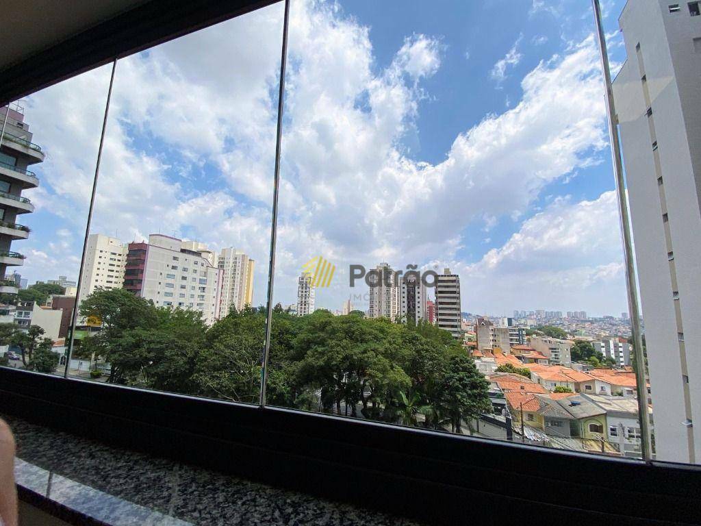 Apartamento à venda com 3 quartos, 200m² - Foto 7