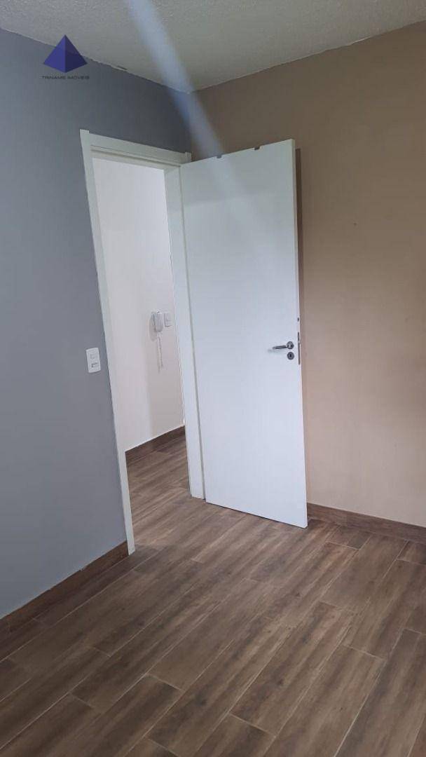 Apartamento à venda com 2 quartos, 40m² - Foto 9