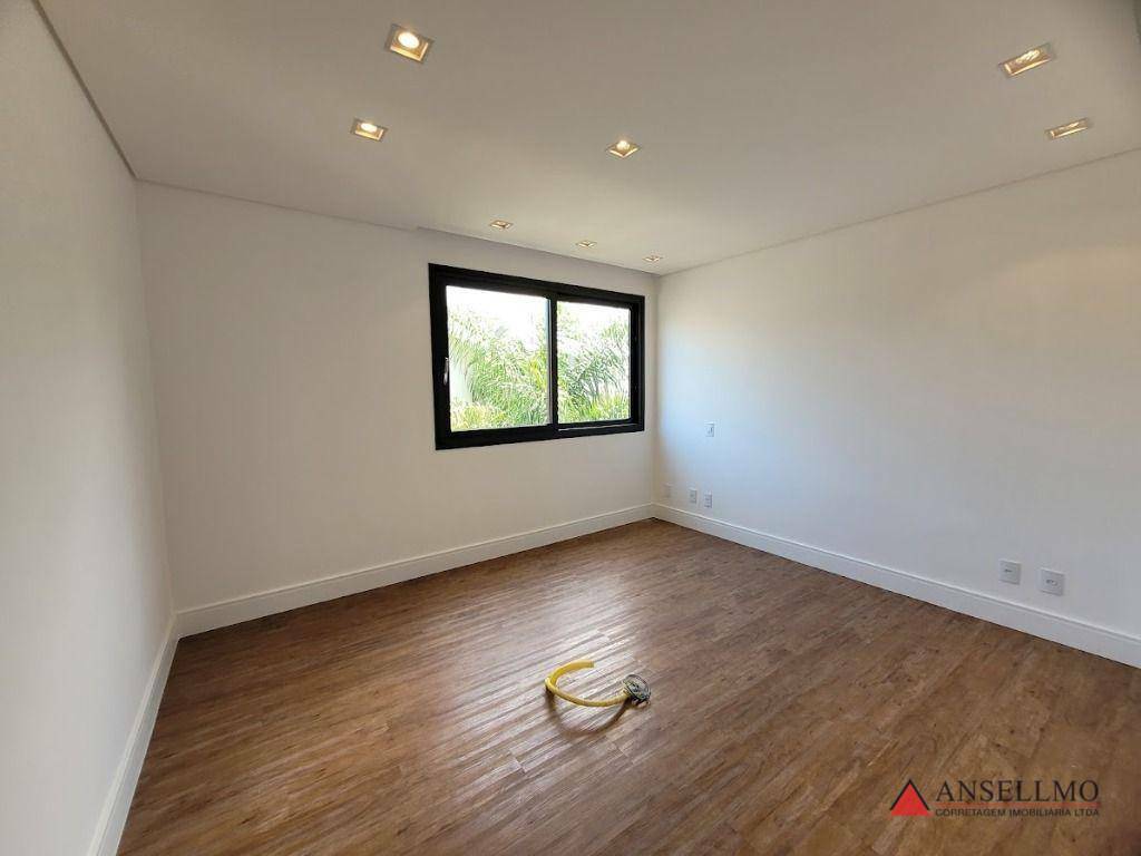 Sobrado à venda com 4 quartos, 400m² - Foto 29