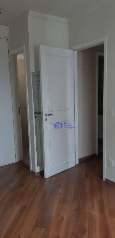 Apartamento para alugar com 2 quartos, 67m² - Foto 8