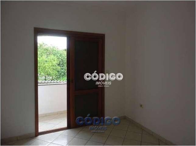 Sobrado à venda com 3 quartos, 320m² - Foto 3