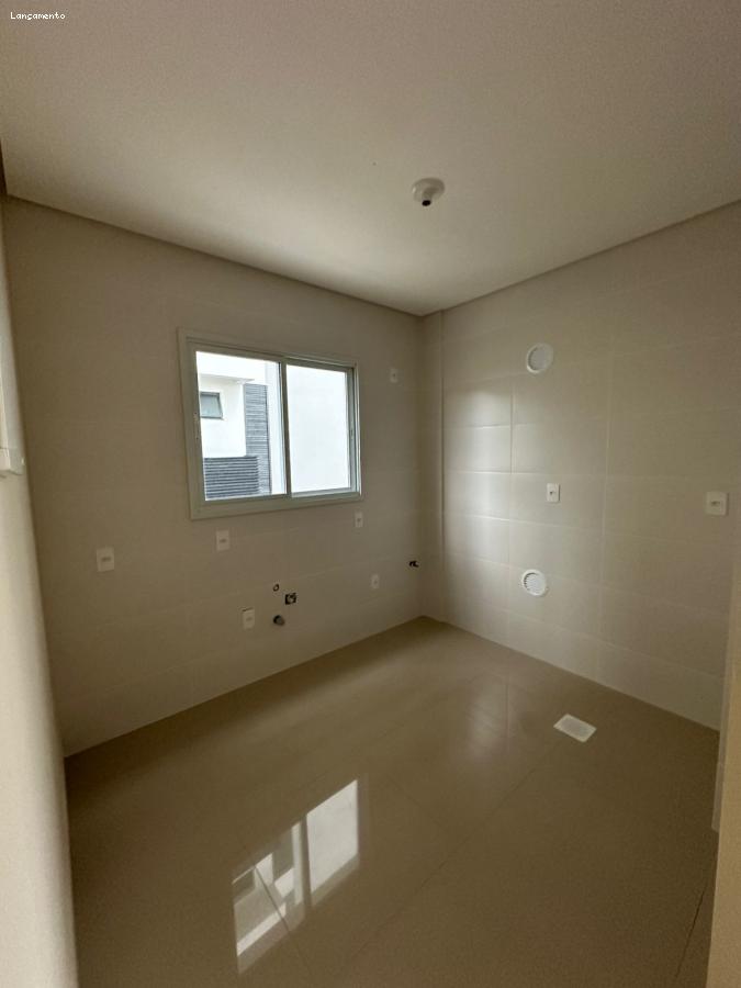 Apartamento à venda com 2 quartos, 57m² - Foto 4