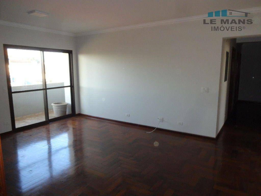 Apartamento à venda e aluguel com 3 quartos, 150m² - Foto 2