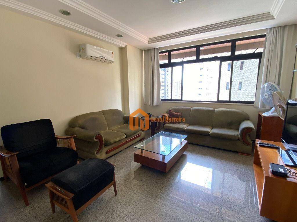 Apartamento à venda com 3 quartos, 247m² - Foto 8