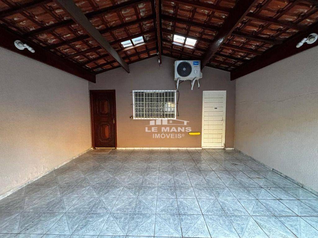 Casa, 2 quartos, 86 m² - Foto 1